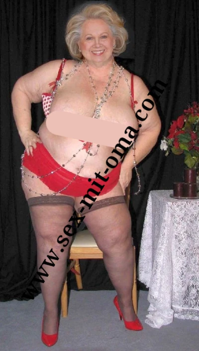 Heißes Oma Sexdate Stuttgart mit sexy Oma